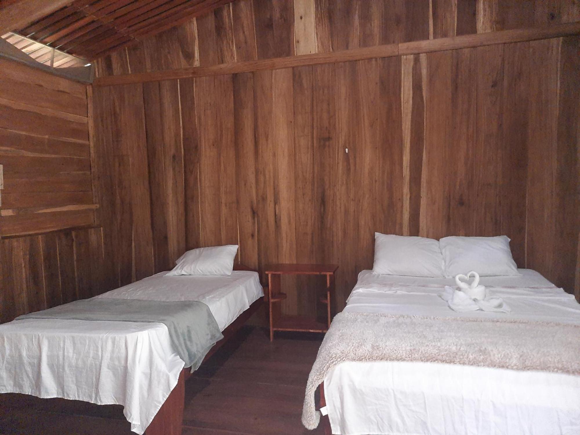 Oski Lodge, Rain Forest Rincon De La Vieja Upala Eksteriør billede