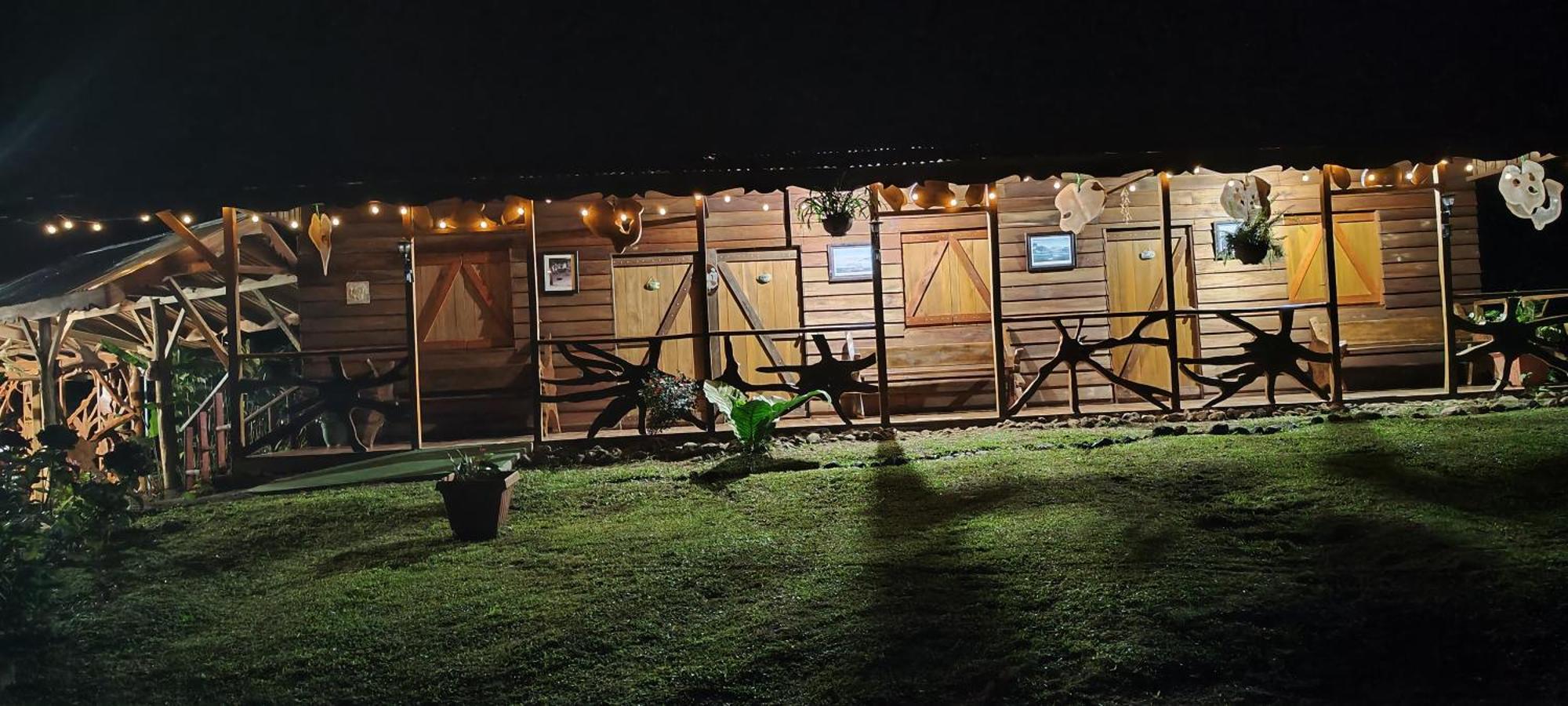 Oski Lodge, Rain Forest Rincon De La Vieja Upala Eksteriør billede